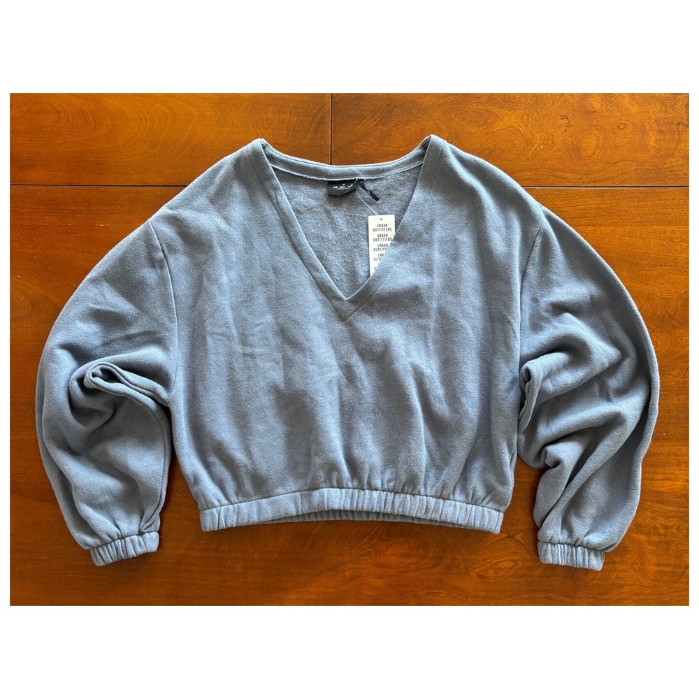 Urban Outfitters Out From Under V-Neck Cropped Sweatshirt Periwinkle Blue M NWT